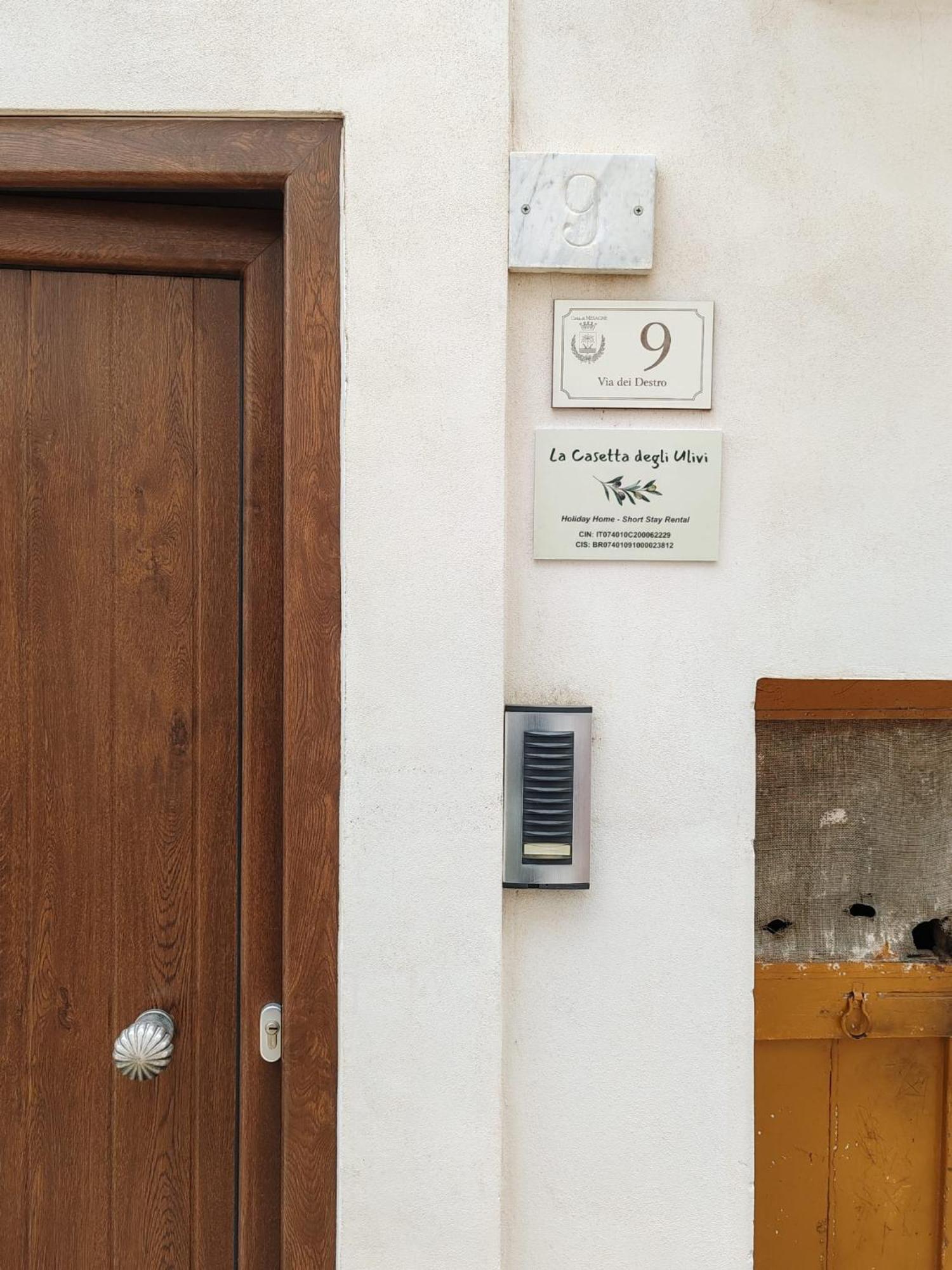 La Casetta Degli Ulivi Mesagne Exterior foto